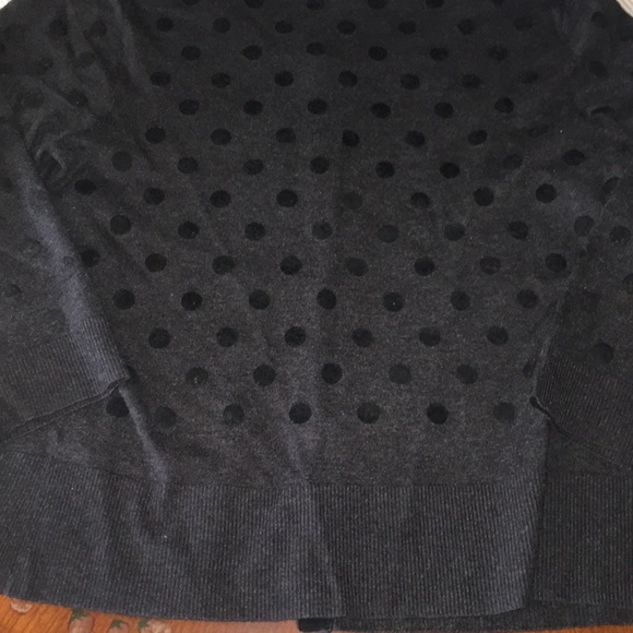 🐰WHBM black on black polka dot snap cardigan Lg - Picture 5 of 5